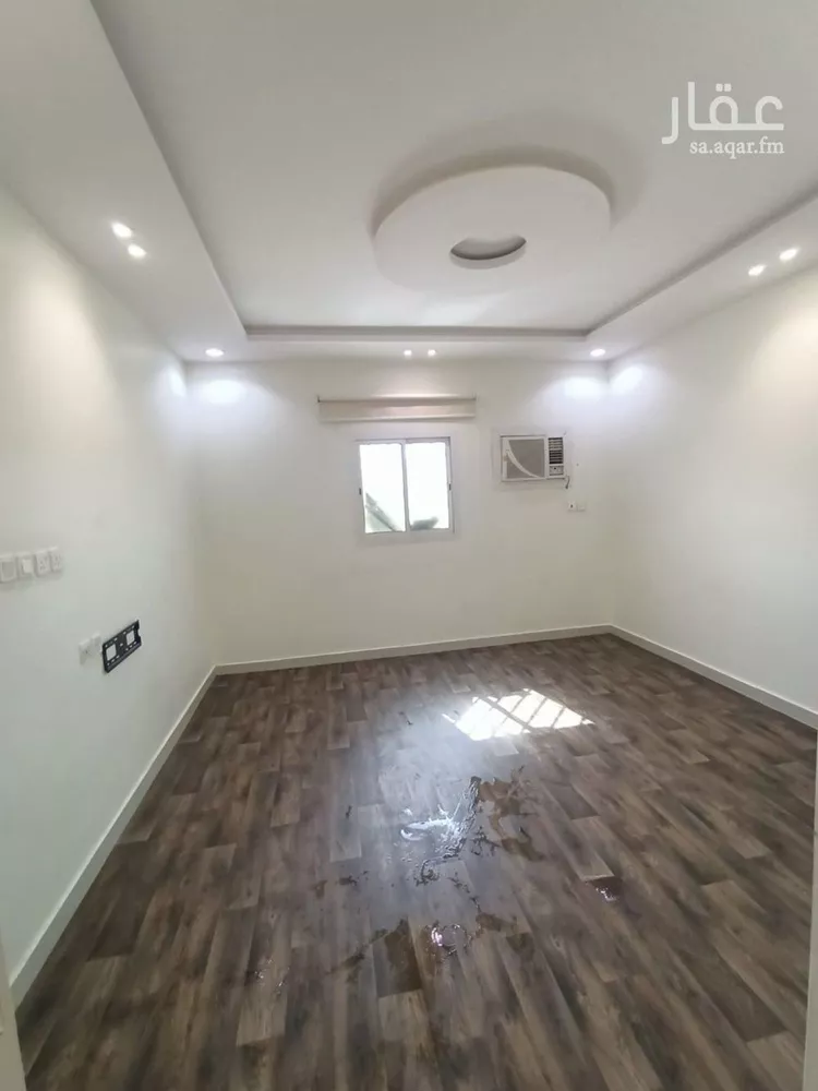 شقة للإيجار في شارع الشهارين, حي اليرموك, مدينة الرياض, منطقة الرياض