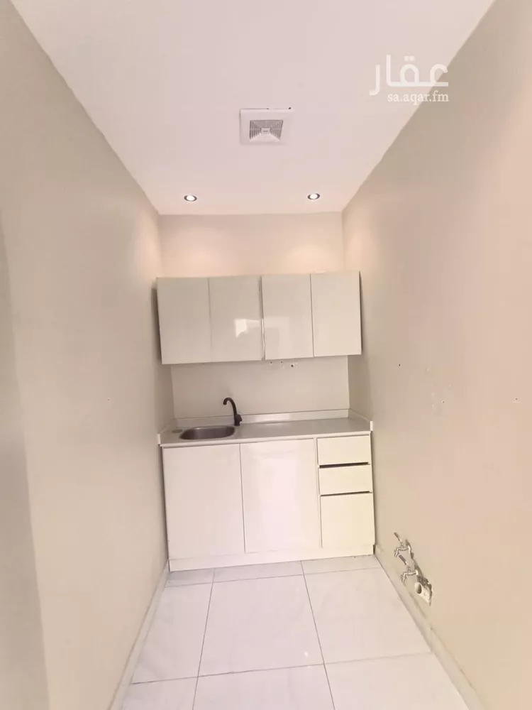 شقة للإيجار في شارع خالد بن أحمد السديري, حي الخليج, مدينة الرياض, منطقة الرياض صورة 2