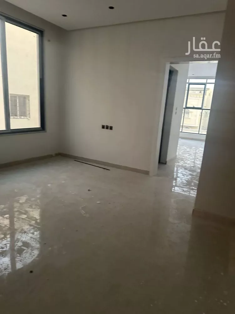 فيلا للبيع في شارع وداعة بن ابي زيد, حي طيبة, مدينة الدمام, المنطقة الشرقية 6