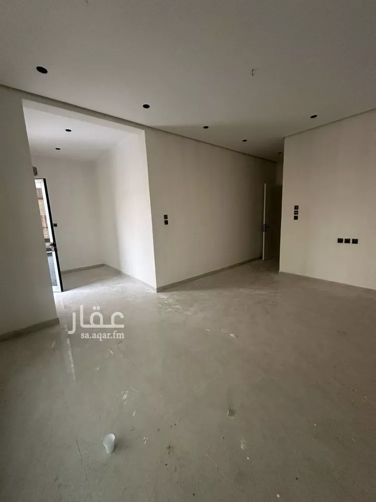 فيلا للبيع في شارع وداعة بن ابي زيد, حي طيبة, مدينة الدمام, المنطقة الشرقية صورة 5