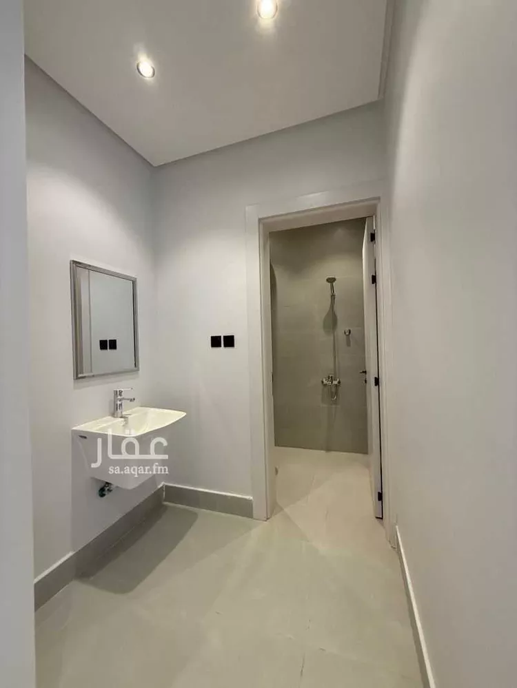 Villa for Sale in Riyadh As Safaa 9