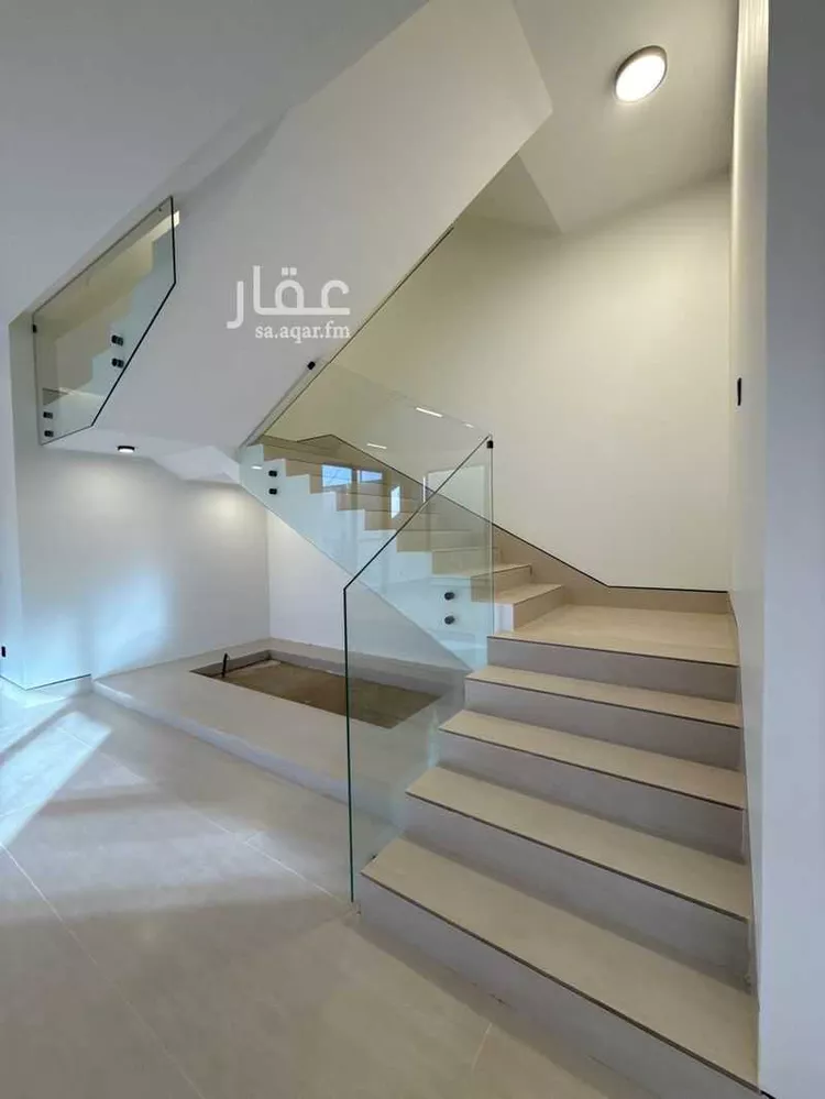 Villa for Sale in Riyadh As Safaa 12