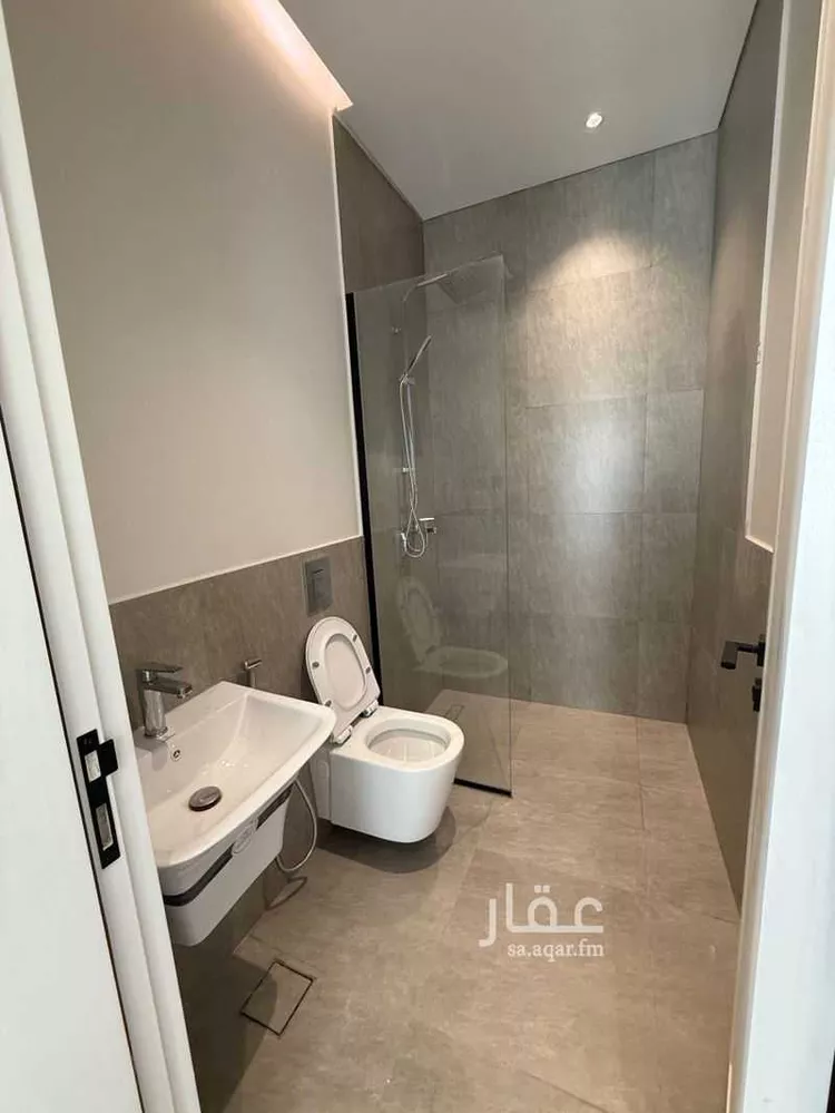 Floor for Rent in Riyadh As Safaa 10