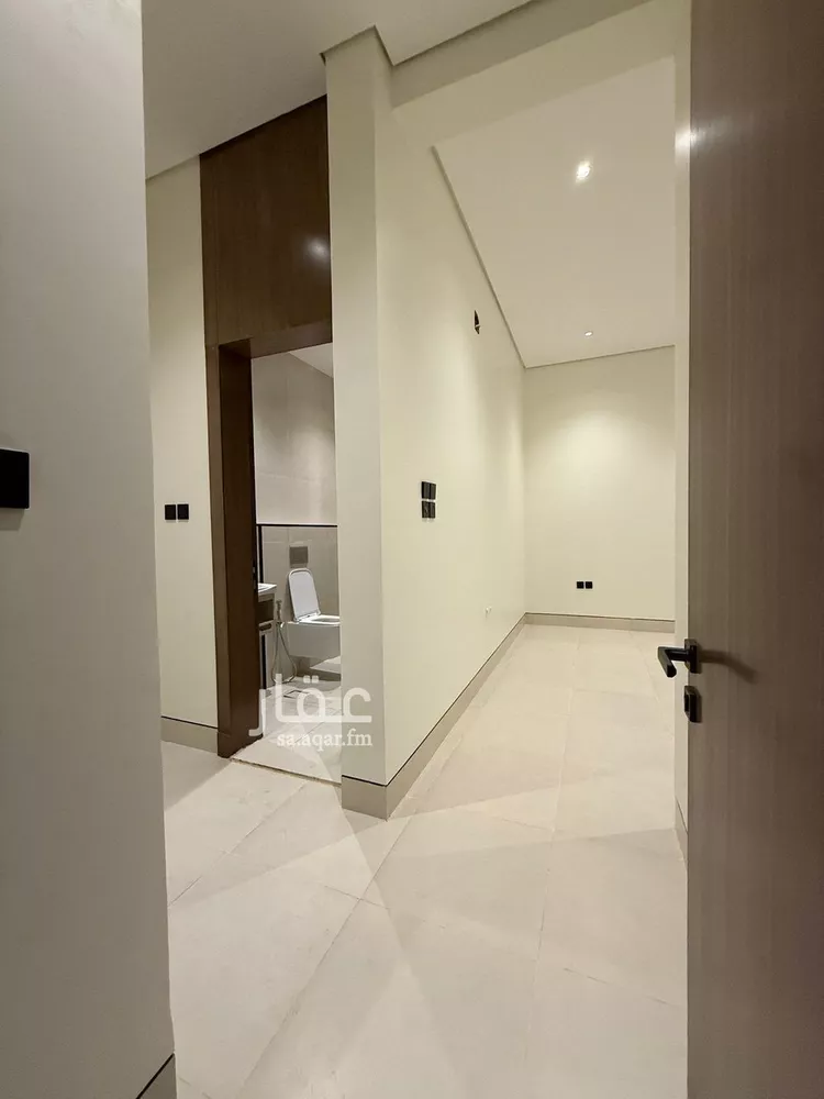 Floor for Sale in Riyadh Sultanah 7