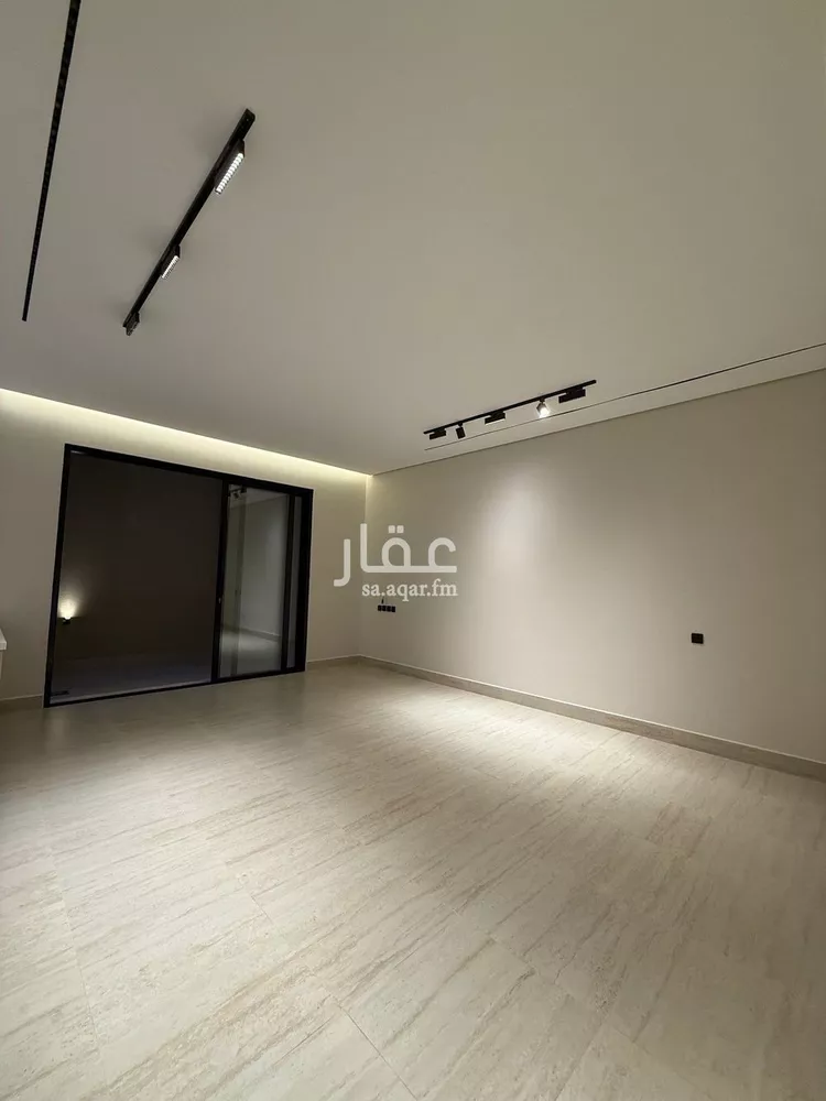 فيلا للإيجار في شارع عيسي الملاحي, حي الصفاء, مدينة الرياض, منطقة الرياض صورة 4