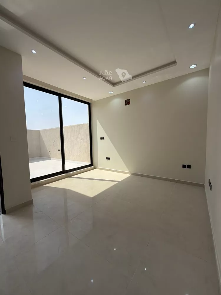 دور للبيع في شارع معاذ بن عفراء , حي الصفاء, مدينة الرياض, منطقة الرياض صورة 2