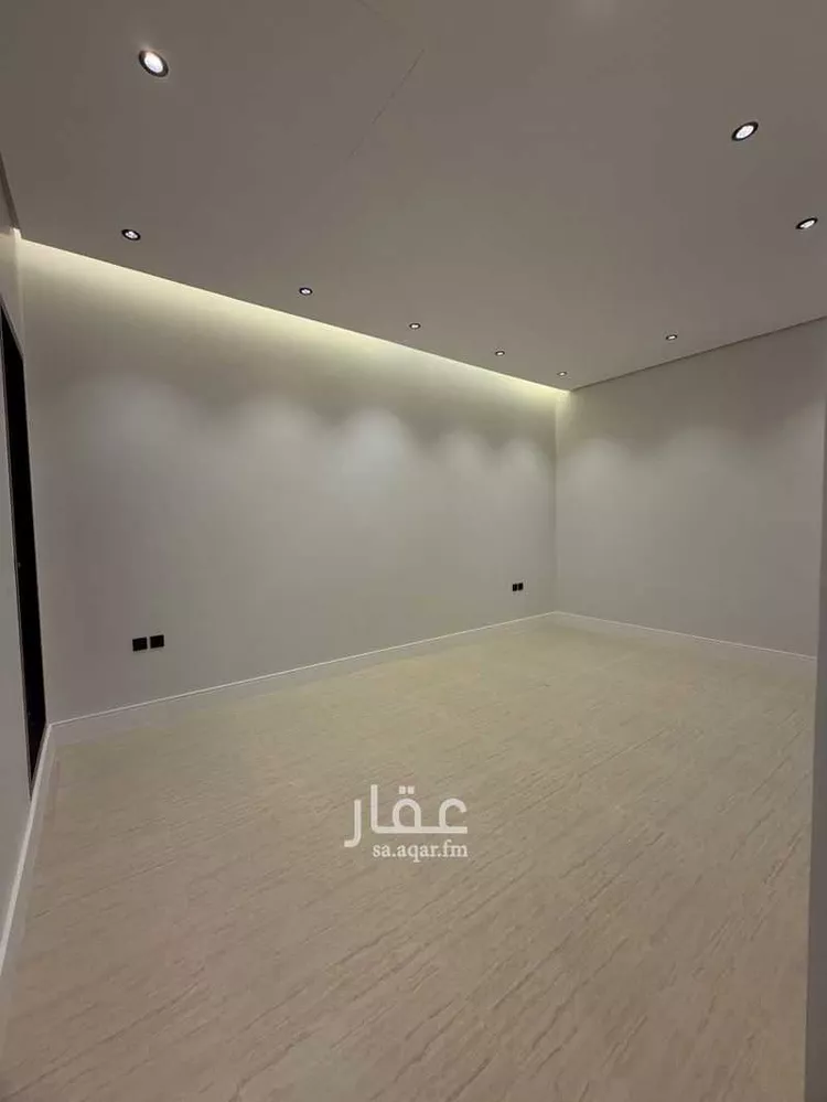 فيلا للبيع في شارع حمزة بن عطية, حي الصفاء, مدينة الرياض, منطقة الرياض صورة 4