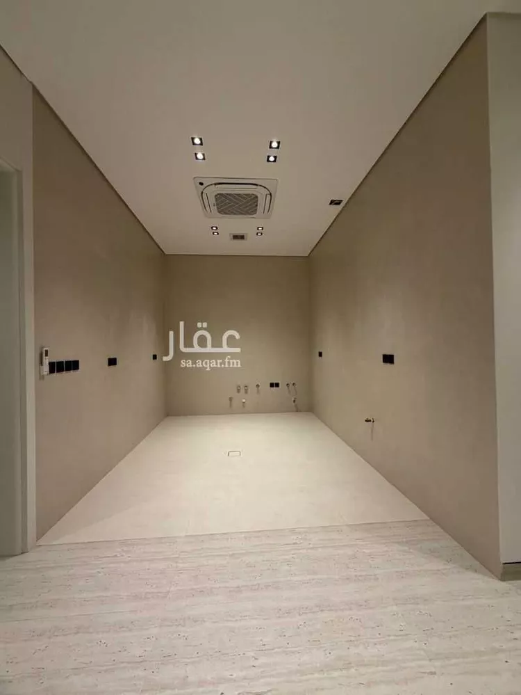 فيلا للبيع في شارع عبدالله بن أبي الهذيل, حي الرمال, مدينة الرياض, منطقة الرياض 7