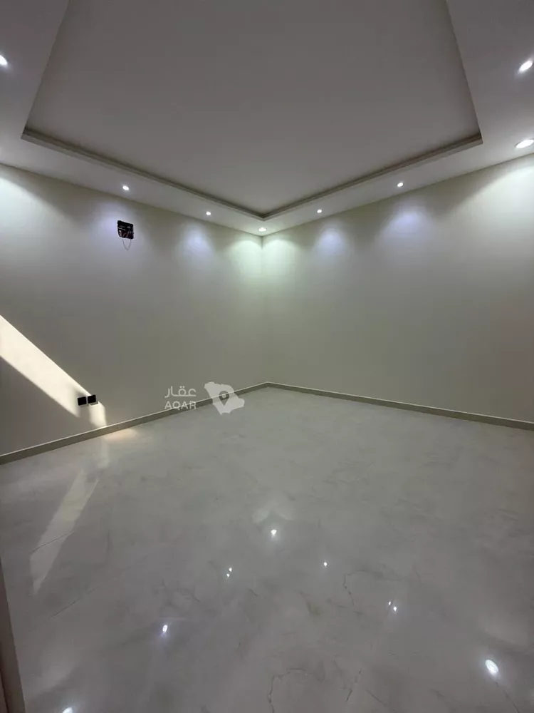 دور للبيع في شارع معاذ بن عفراء , حي الصفاء, مدينة الرياض, منطقة الرياض صورة 3