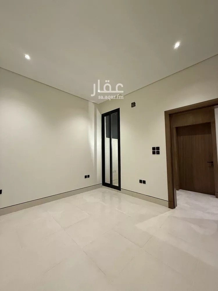دور للبيع في شارع ابن الميداني, حي السويدي, مدينة الرياض, منطقة الرياض 9