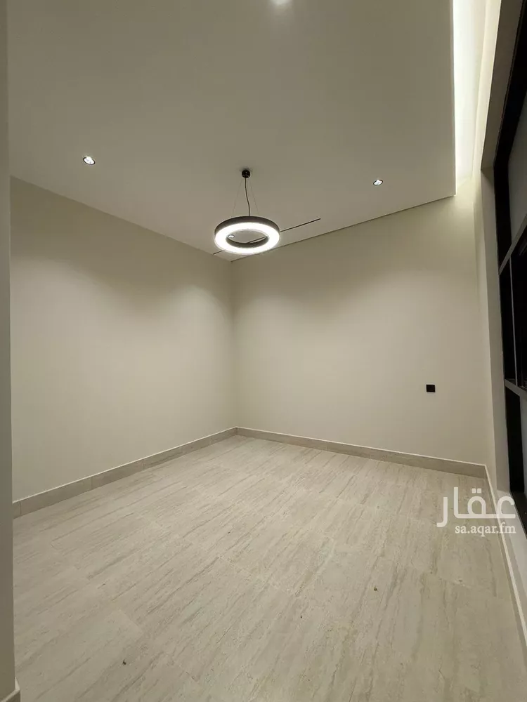 فيلا للإيجار في شارع عيسي الملاحي, حي الصفاء, مدينة الرياض, منطقة الرياض صورة 2