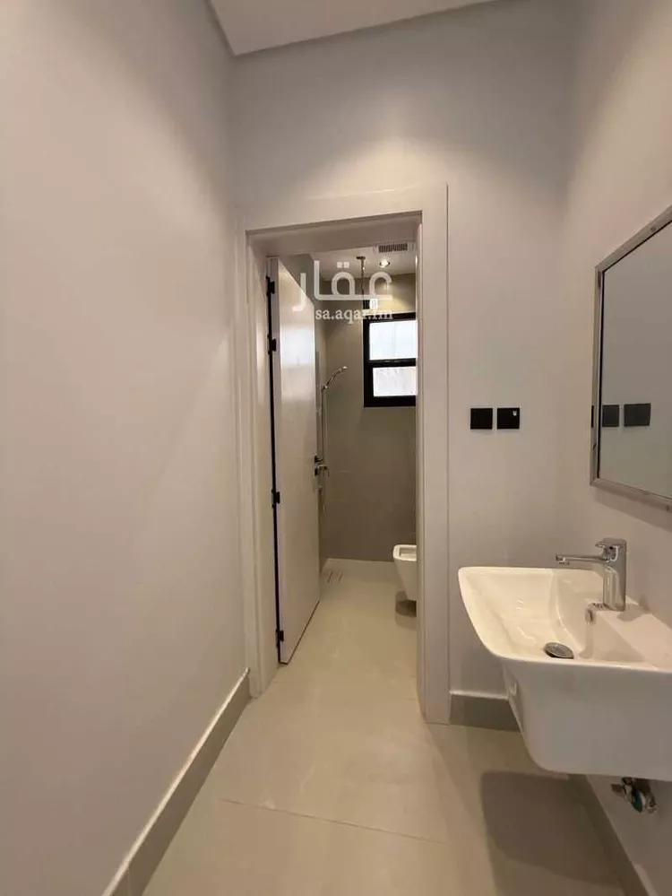 Villa for Sale in Riyadh As Safaa 7