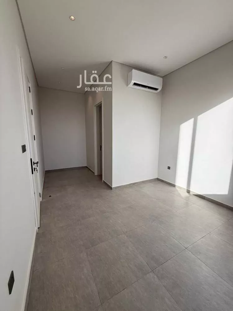 Floor for Rent in Riyadh As Safaa 7
