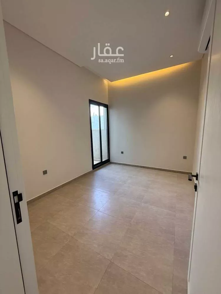 Floor for Rent in Riyadh As Safaa 9