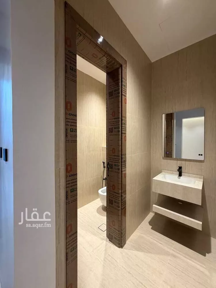 فيلا للبيع في شارع حمزة بن عطية, حي الصفاء, مدينة الرياض, منطقة الرياض صورة 3