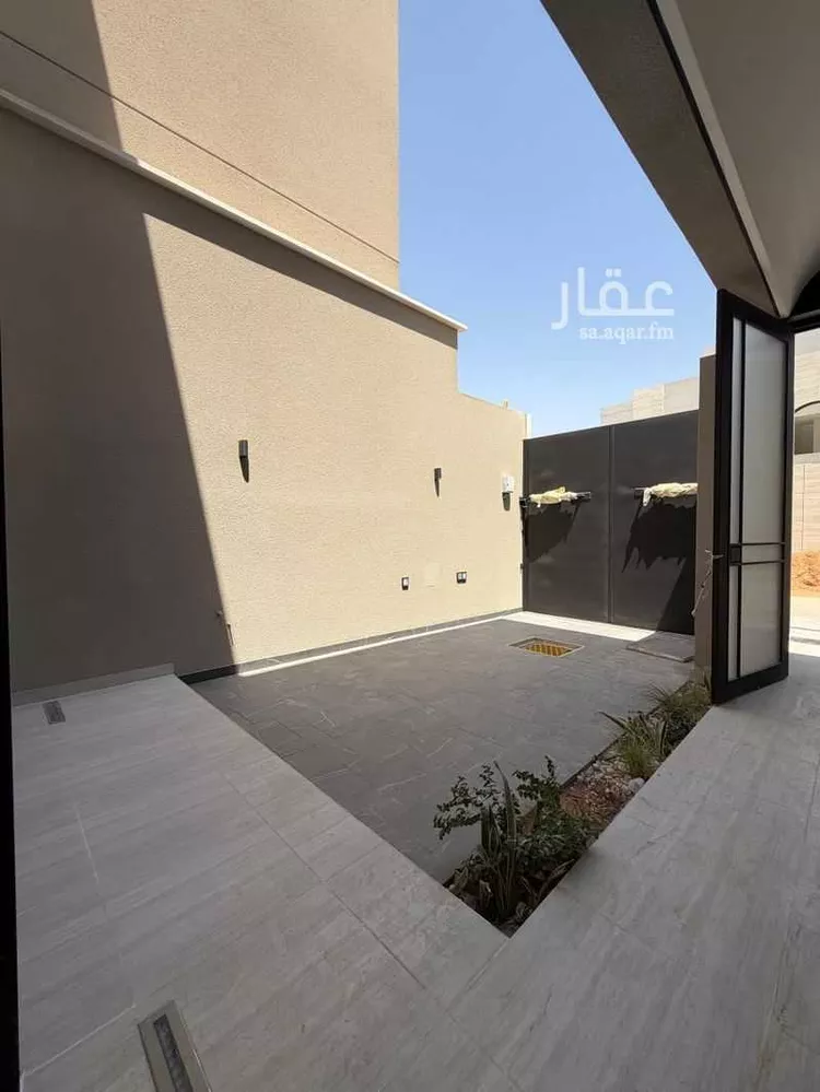 فيلا للبيع في شارع خلاده الانصاري , حي الصفاء, مدينة الرياض, منطقة الرياض صورة 4