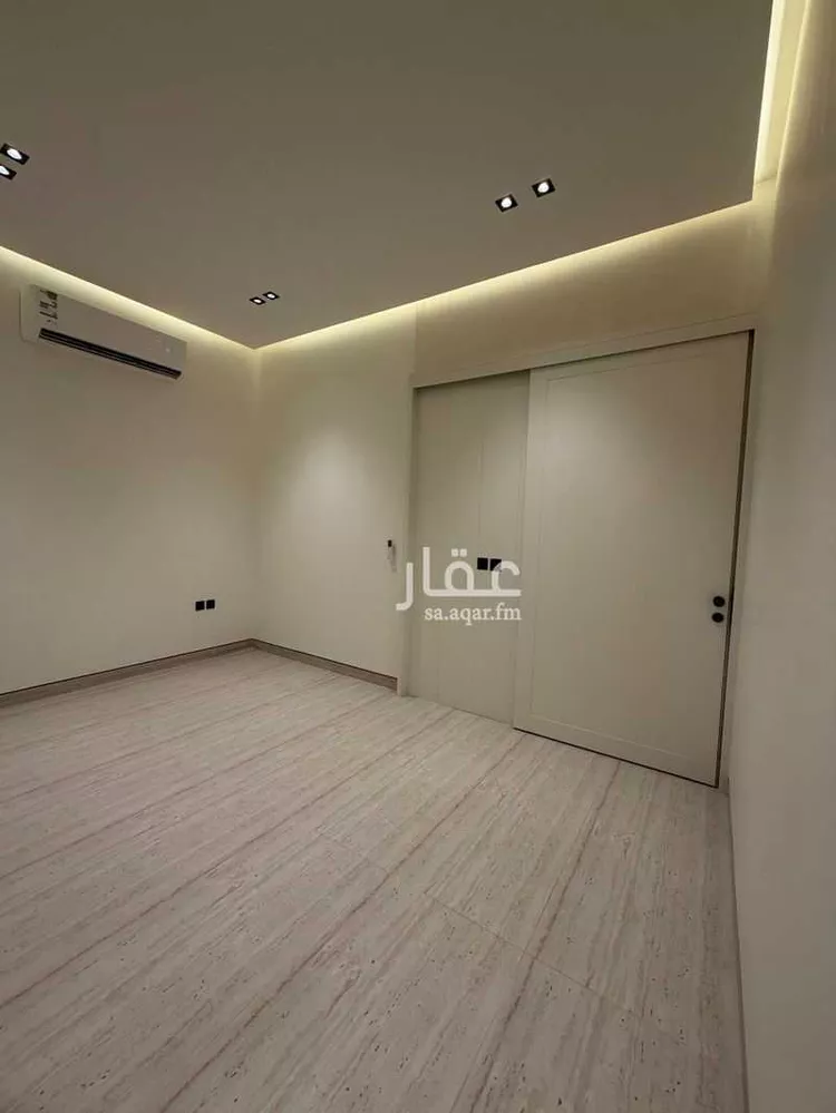 فيلا للبيع في شارع عبدالله بن أبي الهذيل, حي الرمال, مدينة الرياض, منطقة الرياض 8