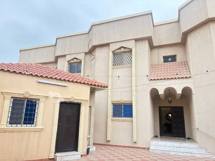 فيلا للبيع في شارع الحكيمة, حي الصفاء, مدينة الرياض, منطقة الرياض 5