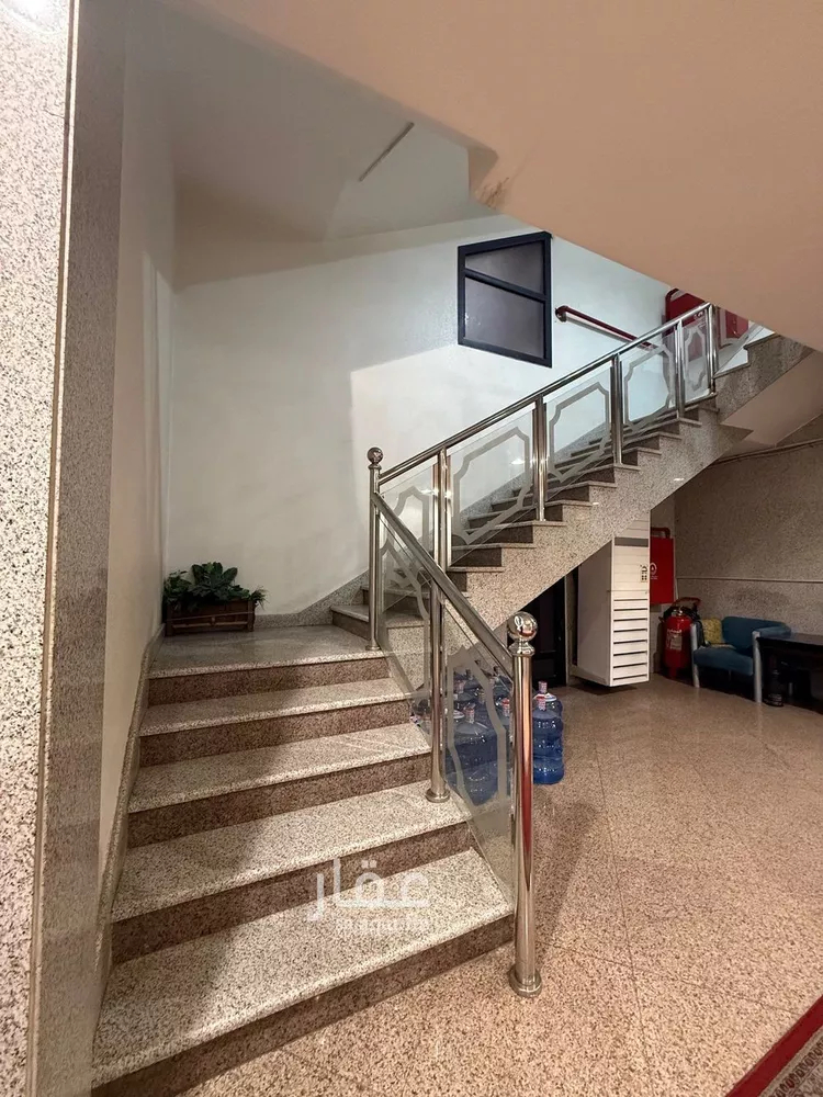 شقة للإيجار في شارع الدائري الشرقي الفرعي, حي الصفاء, مدينة الرياض, منطقة الرياض صورة 3