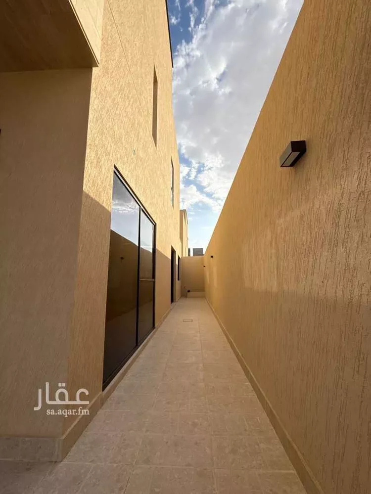 فيلا للبيع في شارع رفاعة بن عرابة, حي الصفاء, مدينة الرياض, منطقة الرياض صورة 3