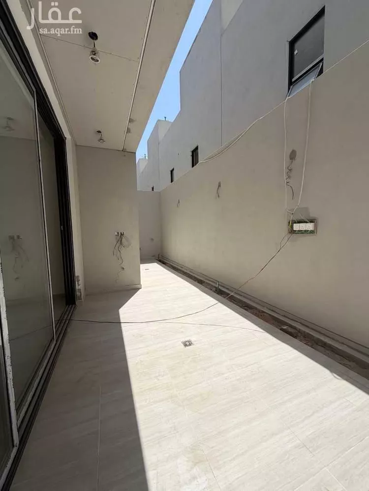 فيلا للبيع في شارع خلاده الانصاري , حي الصفاء, مدينة الرياض, منطقة الرياض 11