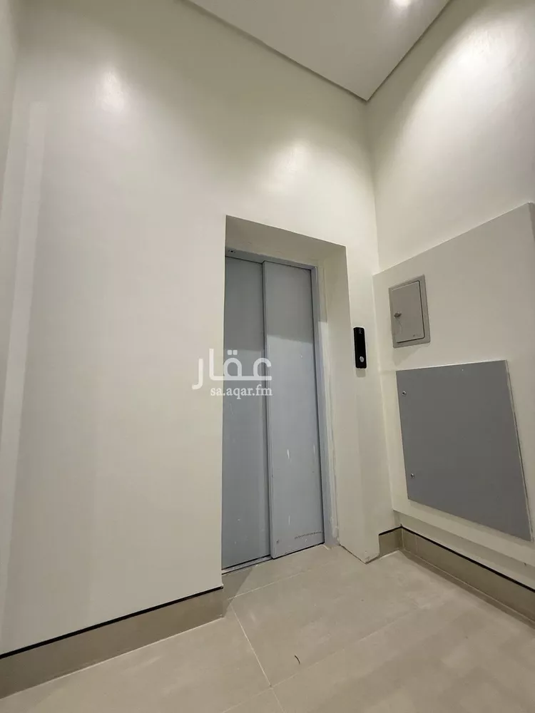 دور للبيع في شارع ابن الميداني, حي السويدي, مدينة الرياض, منطقة الرياض صورة 2