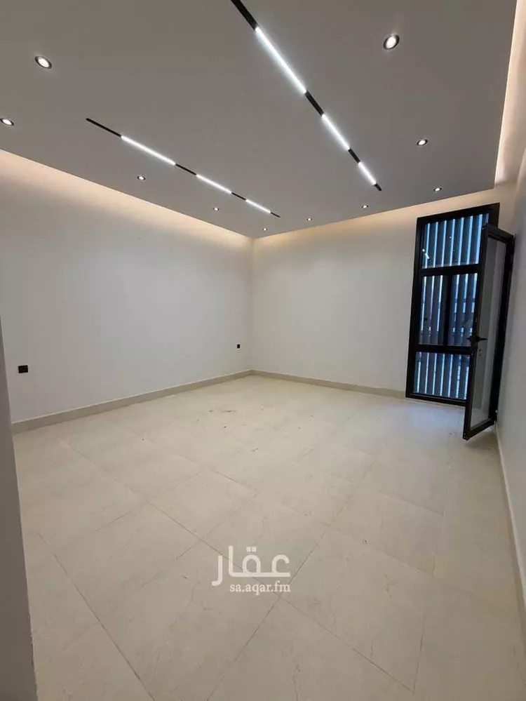 فيلا للبيع في شارع ابراهيم بن جمعه, حي الصفاء, مدينة الرياض, منطقة الرياض صورة 2