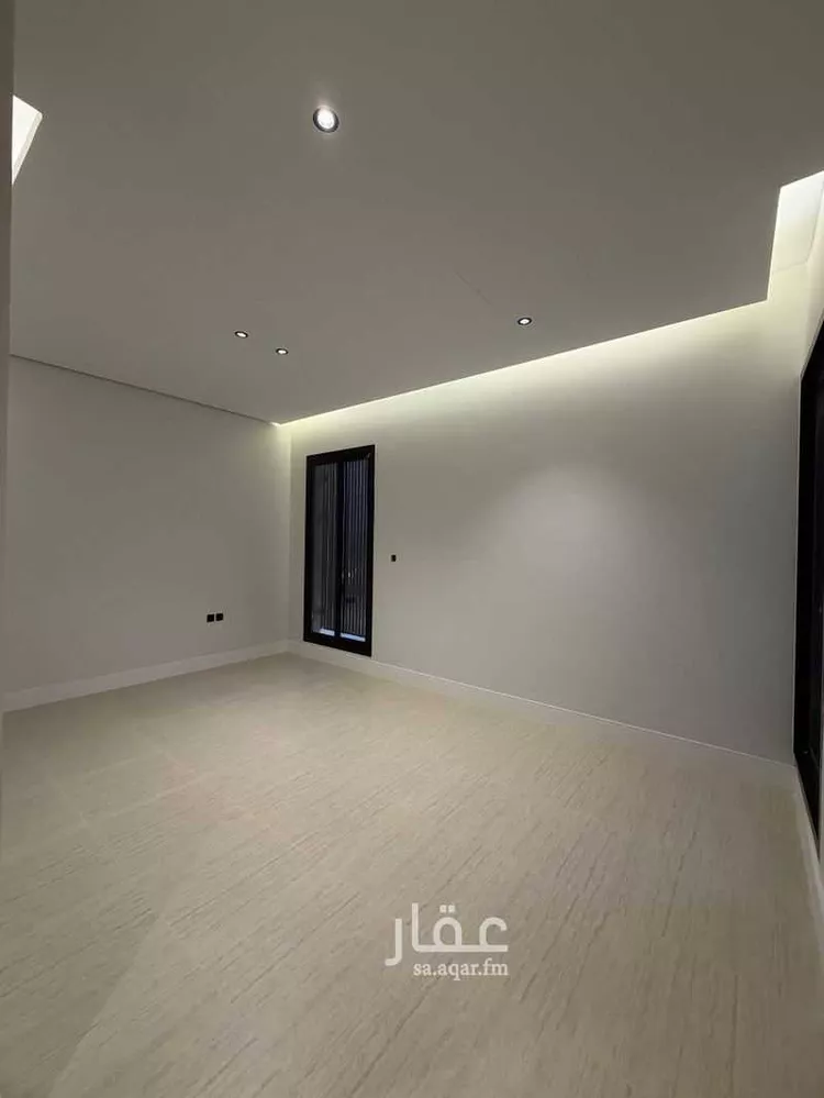 فيلا للبيع في شارع حمزة بن عطية, حي الصفاء, مدينة الرياض, منطقة الرياض 13