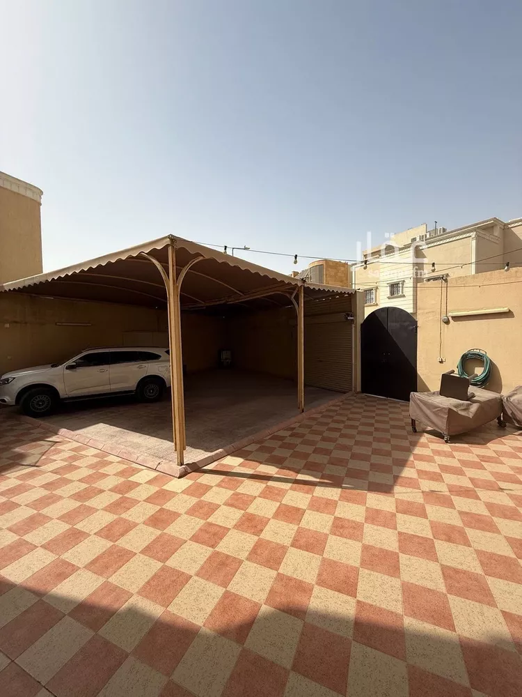 Villa for Sale in Riyadh As Safaa 6