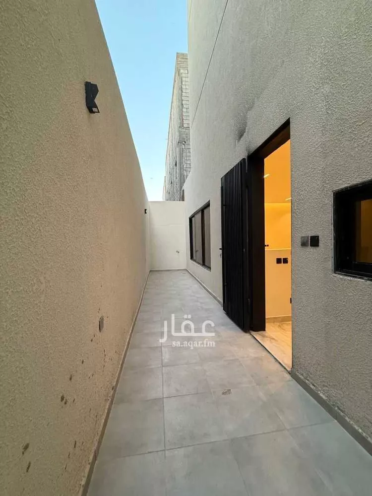 فيلا للبيع في شارع ربيعة بن اميه الثقفي , حي الفاروق, مدينة الرياض, منطقة الرياض 10