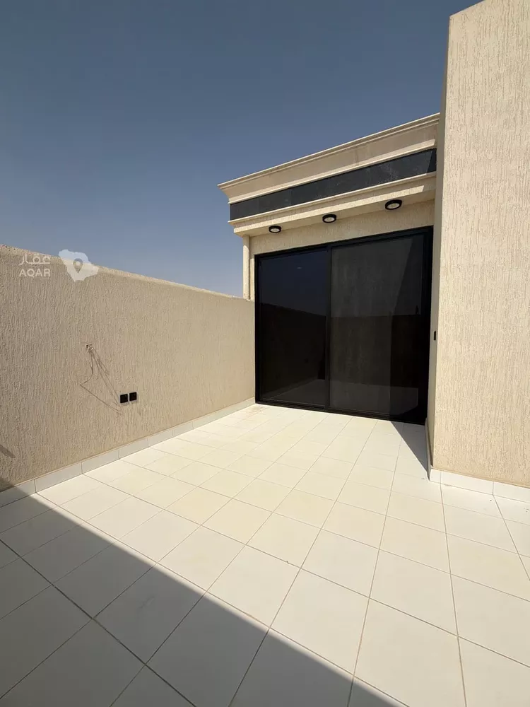 دور للبيع في شارع معاذ بن عفراء , حي الصفاء, مدينة الرياض, منطقة الرياض 8