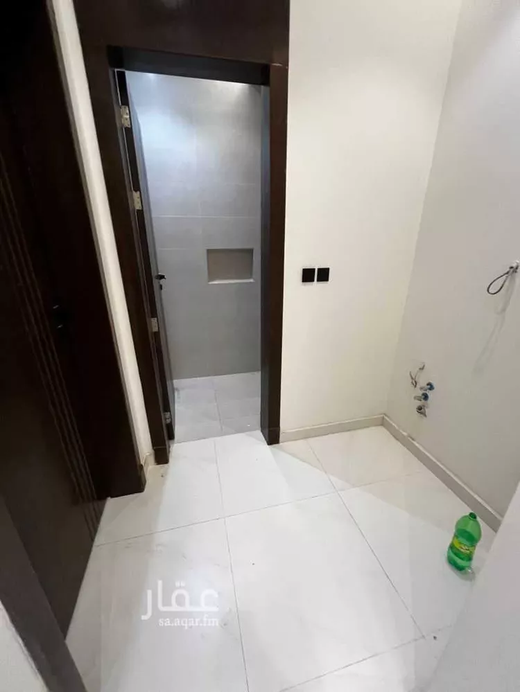 فيلا للبيع في شارع دخنة, حي النهضة, مدينة الرياض, منطقة الرياض