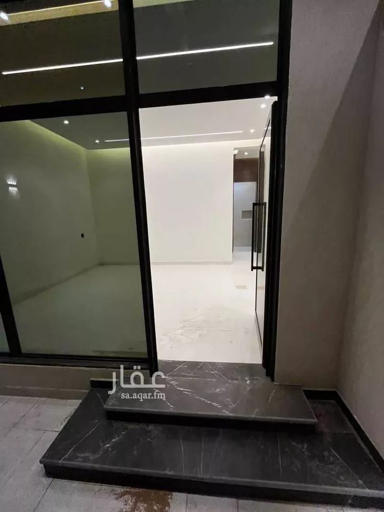 فيلا للبيع في شارع دخنة, حي النهضة, مدينة الرياض, منطقة الرياض صورة 5