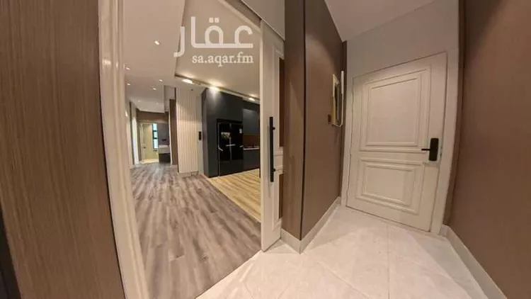 شقة للبيع في شارع القرية العليا, حي الحمراء, مدينة الخبر, المنطقة الشرقية صورة 2
