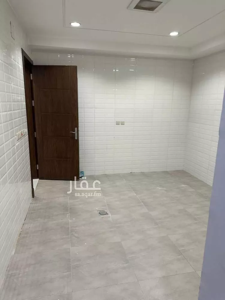 شقة للإيجار في شارع ابن المنذر, حي عكاظ, مدينة الرياض, منطقة الرياض