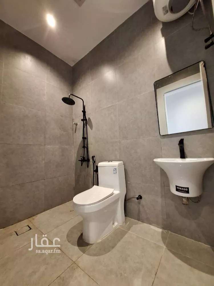 فيلا للإيجار في شارع عبدالله بن حبان, حي الرمال, مدينة الرياض, منطقة الرياض صورة 3