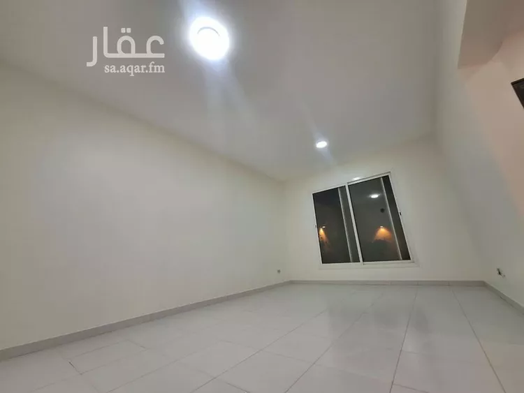 فيلا للإيجار في شارع محمد بن عطيه السنبسي, حي الرمال, مدينة الرياض, منطقة الرياض 12