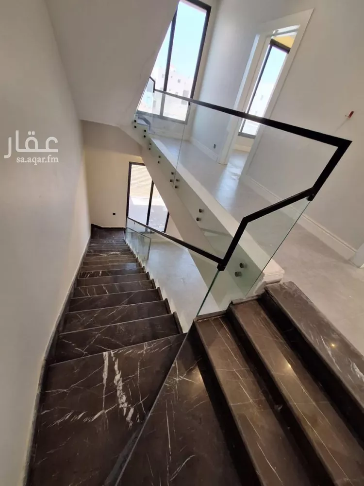فيلا للإيجار في شارع عبدالله بن حبان, حي الرمال, مدينة الرياض, منطقة الرياض
