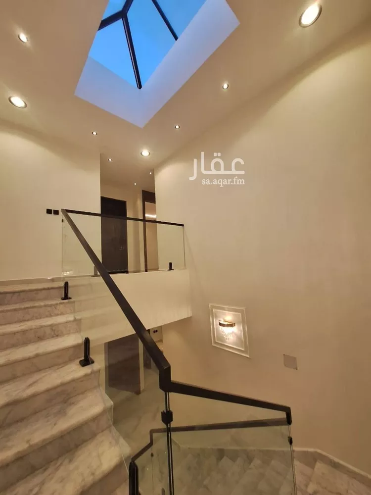 فيلا للبيع في شارع نجد, حي ظهرة لبن, مدينة الرياض, منطقة الرياض صورة 5