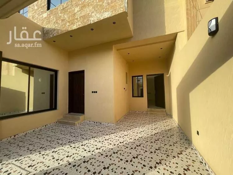 فيلا للبيع في شارع نخال, حي العريجاء الأوسط, مدينة الرياض, منطقة الرياض صورة 3