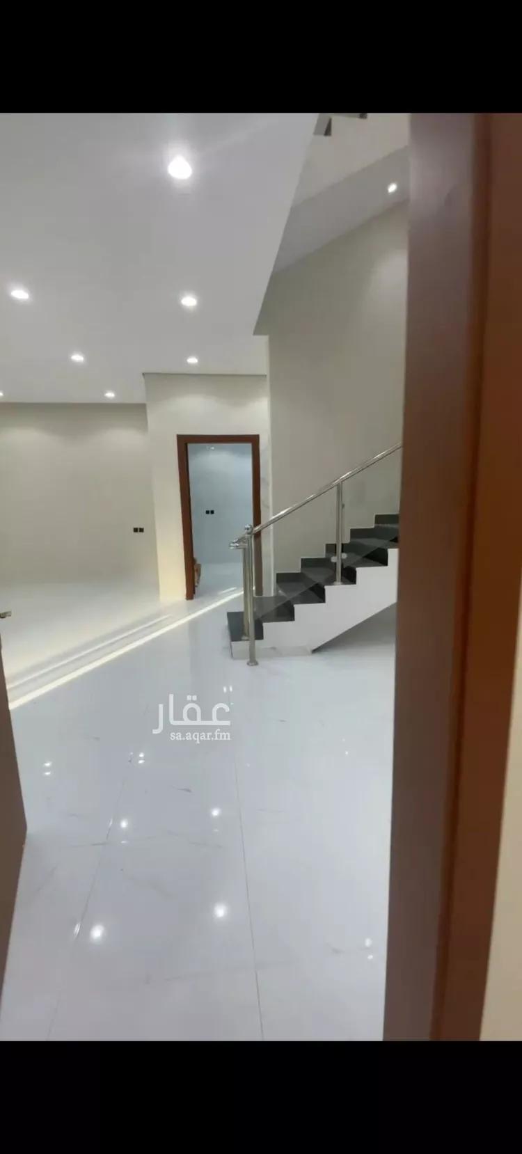 فيلا للبيع في شارع رقم 94, حي ظهرة لبن, مدينة الرياض, منطقة الرياض صورة 3