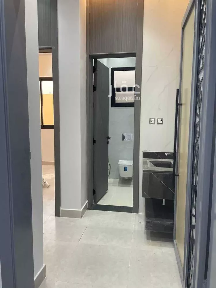 دور للبيع في شارع عبدالعزيز الدراوردي, حي طويق, مدينة الرياض, منطقة الرياض صورة 3