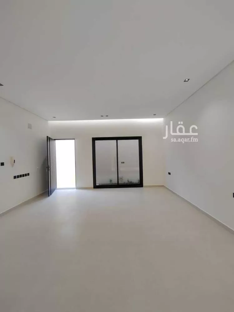 Floor for Sale in Riyadh Al Hazm 14