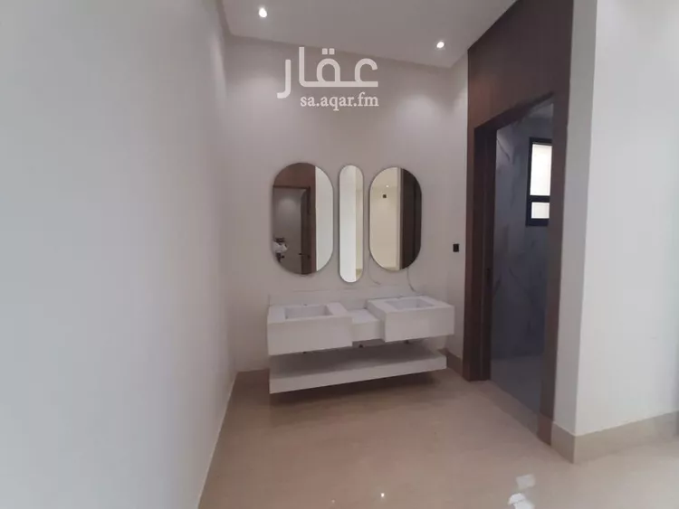 فيلا للبيع في شارع سيف الدين الخطيب, حي المهدية, مدينة الرياض, منطقة الرياض صورة 5