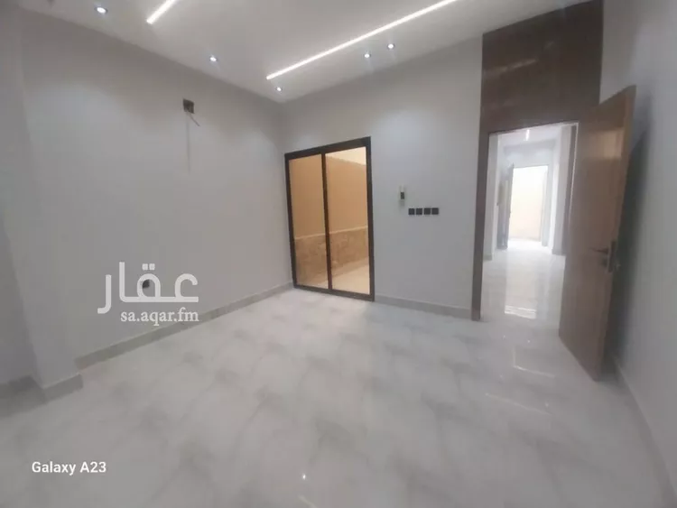 دور للبيع في شارع عبدالرحمن بن عبدالله الفتني, حي طويق, مدينة الرياض, منطقة الرياض صورة 2