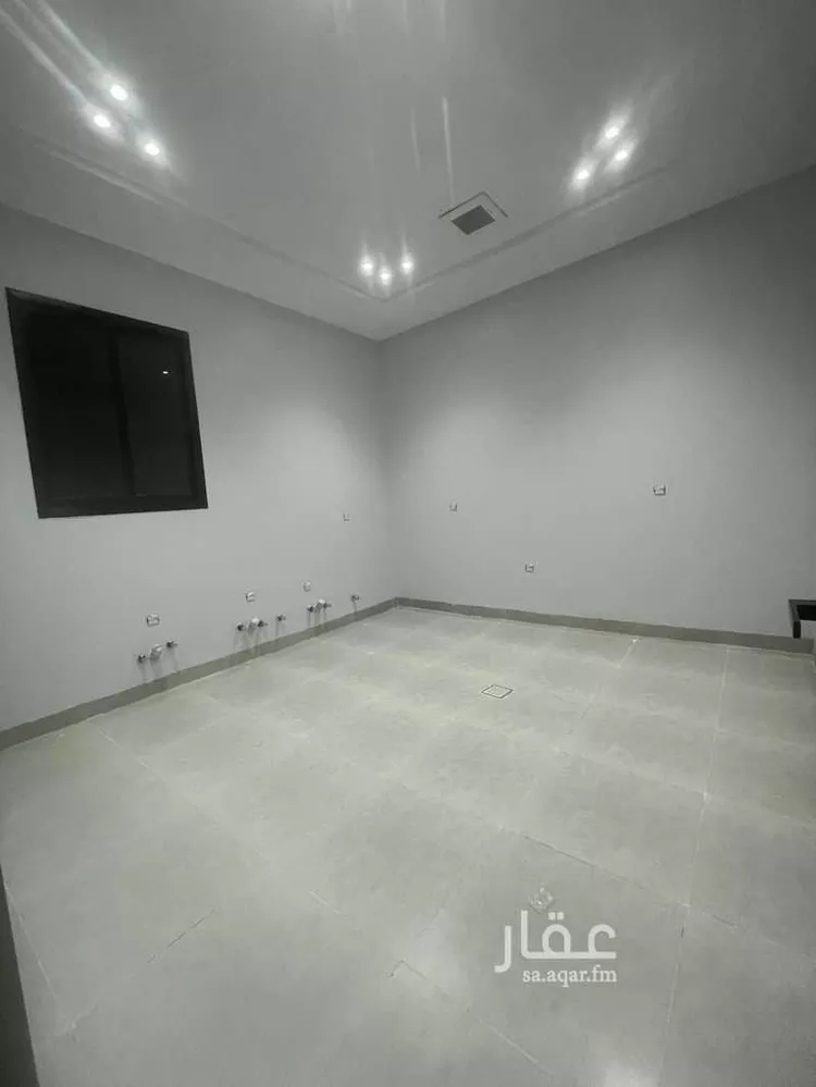 Floor for Sale in Riyadh Tuwaiq 14