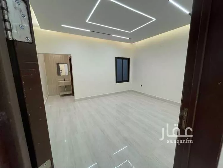 Floor for Sale in Riyadh Al Hazm 14