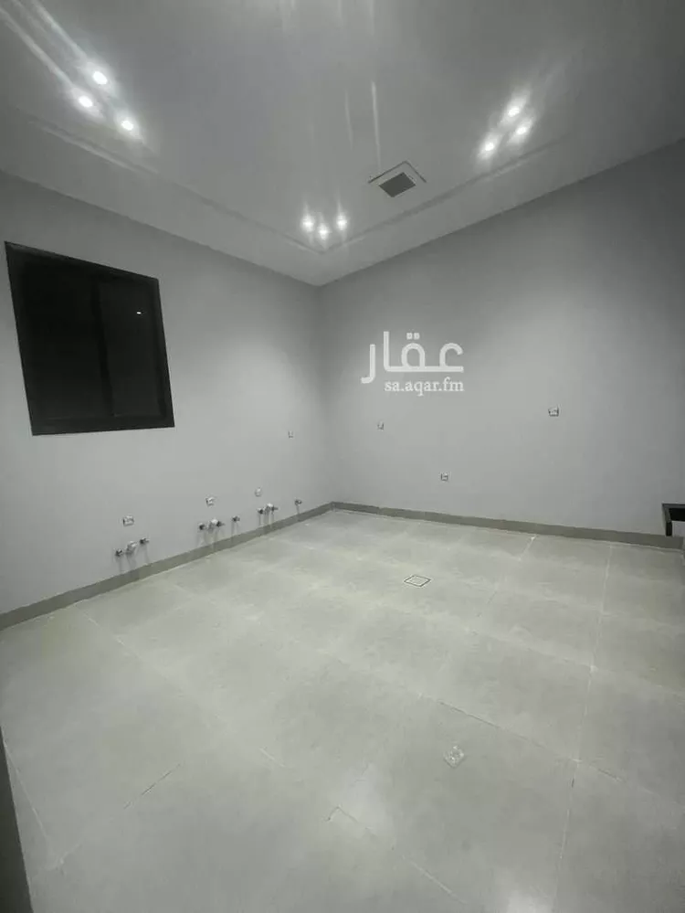 دور للبيع في شارع محمد بن بليهيد, حي طويق, مدينة الرياض, منطقة الرياض صورة 3