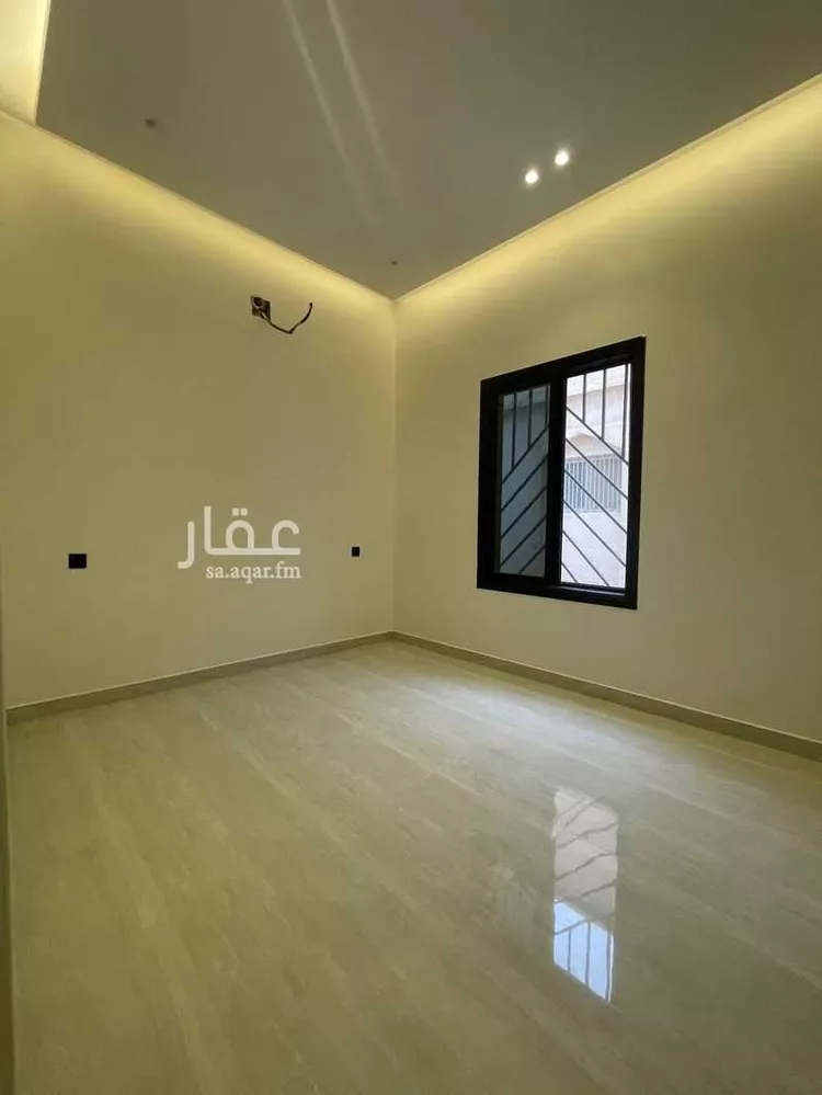 دور للبيع في شارع علي الأنفاسي, حي السويدي, مدينة الرياض, منطقة الرياض 6