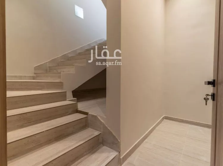 دور للبيع في شارع الاشقر, حي الجنادرية, مدينة الرياض, منطقة الرياض صورة 5